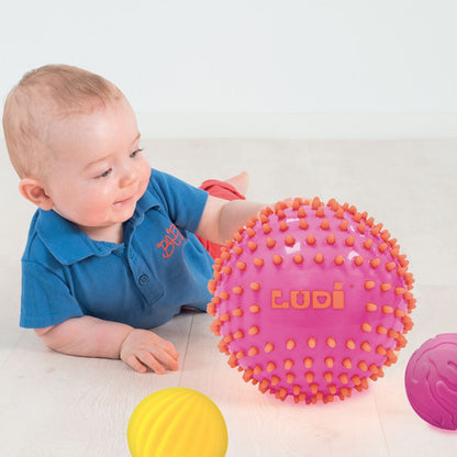 Coffret 3 Balles Sensorielles Rose 6M+  - LUDI
